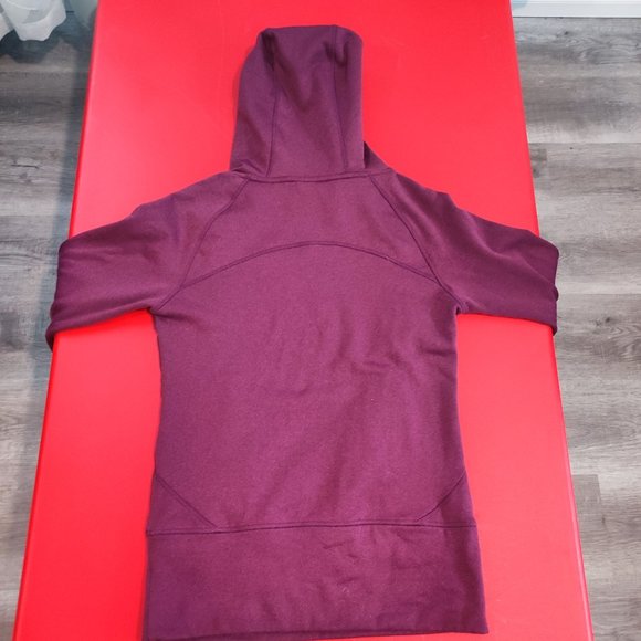 Diadora  hoodie size S purple colour - Picture 3 of 9